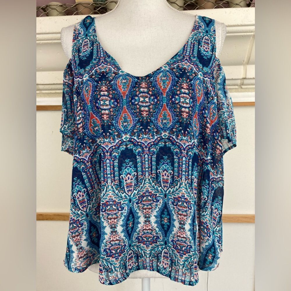 Show Me Your Mumu NWT boho on or cold shoulder chiffon top paisley exotic print